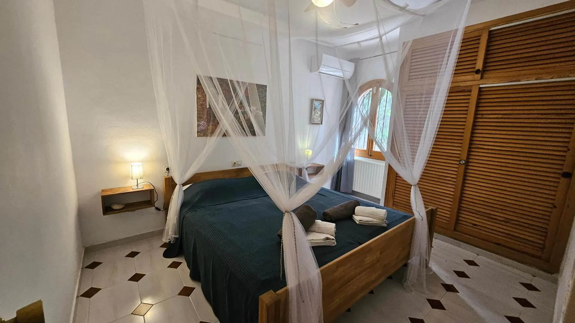 Private Villa Mit Eigenem Pool Unter Palmen Cala Llena 0*,  Španělsko